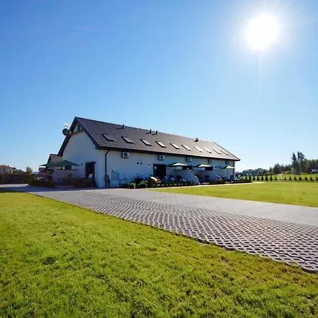 Casa de Férias Spacious With A Terrace,