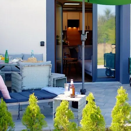 Casa de Férias Spacious With A Terrace, *