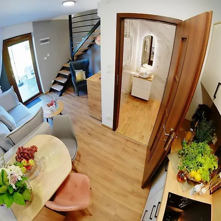 Spacious With A Terrace, Prázdninový dům