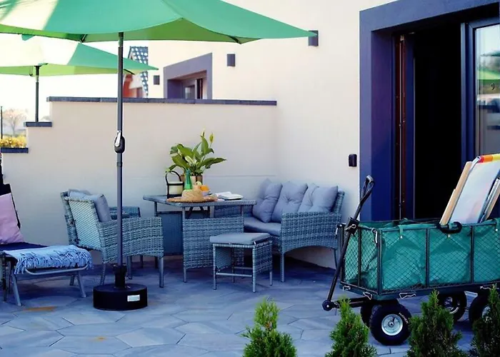 Hébergement de vacances Spacious With A Terrace, Mielenko