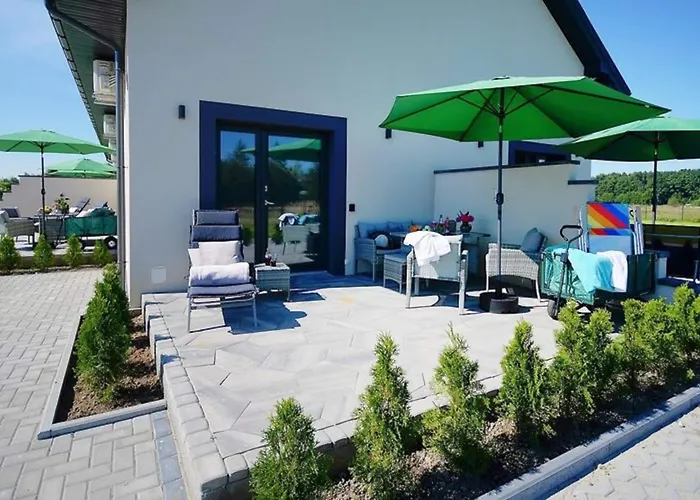 Hébergement de vacances Spacious With A Terrace,