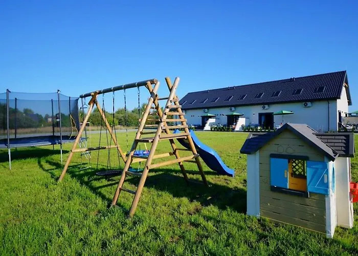 Spacious With A Terrace, Hébergement de vacances