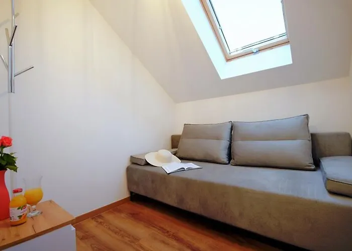 Hébergement de vacances Spacious With A Terrace, *